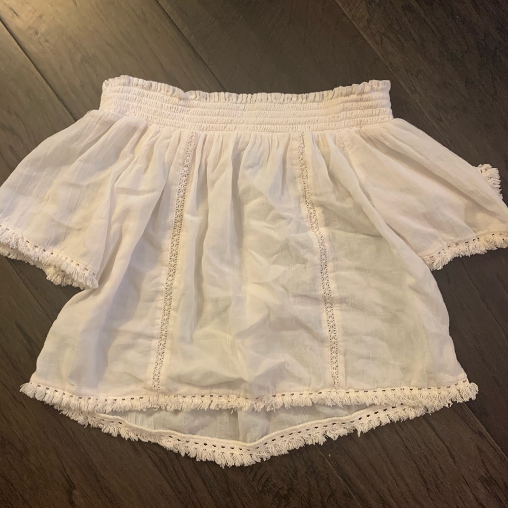 aerie white off the shoulder shirt